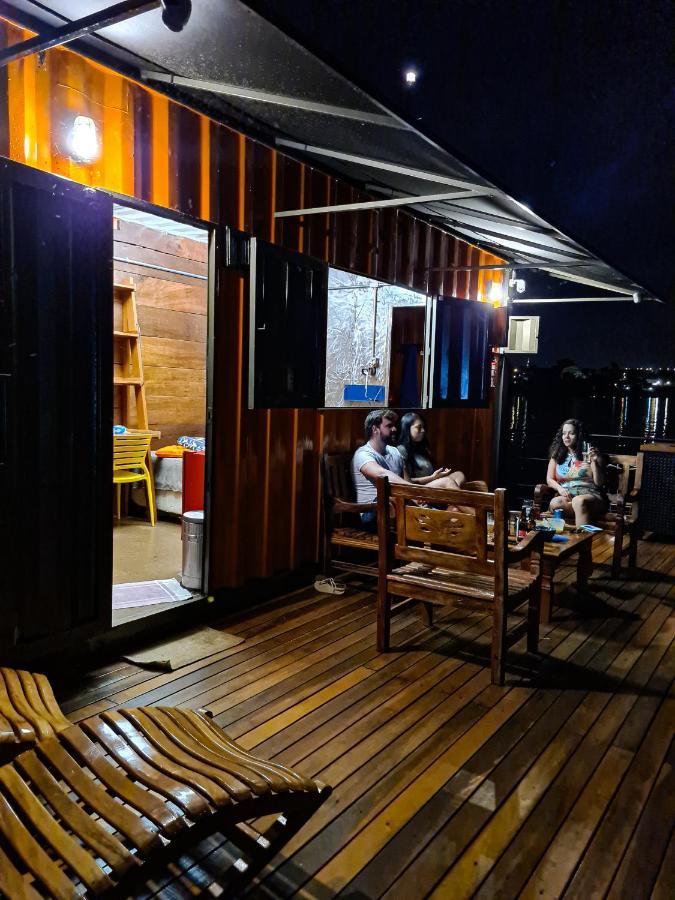 House Boat Faroeste Caboclo Brasília Buitenkant foto