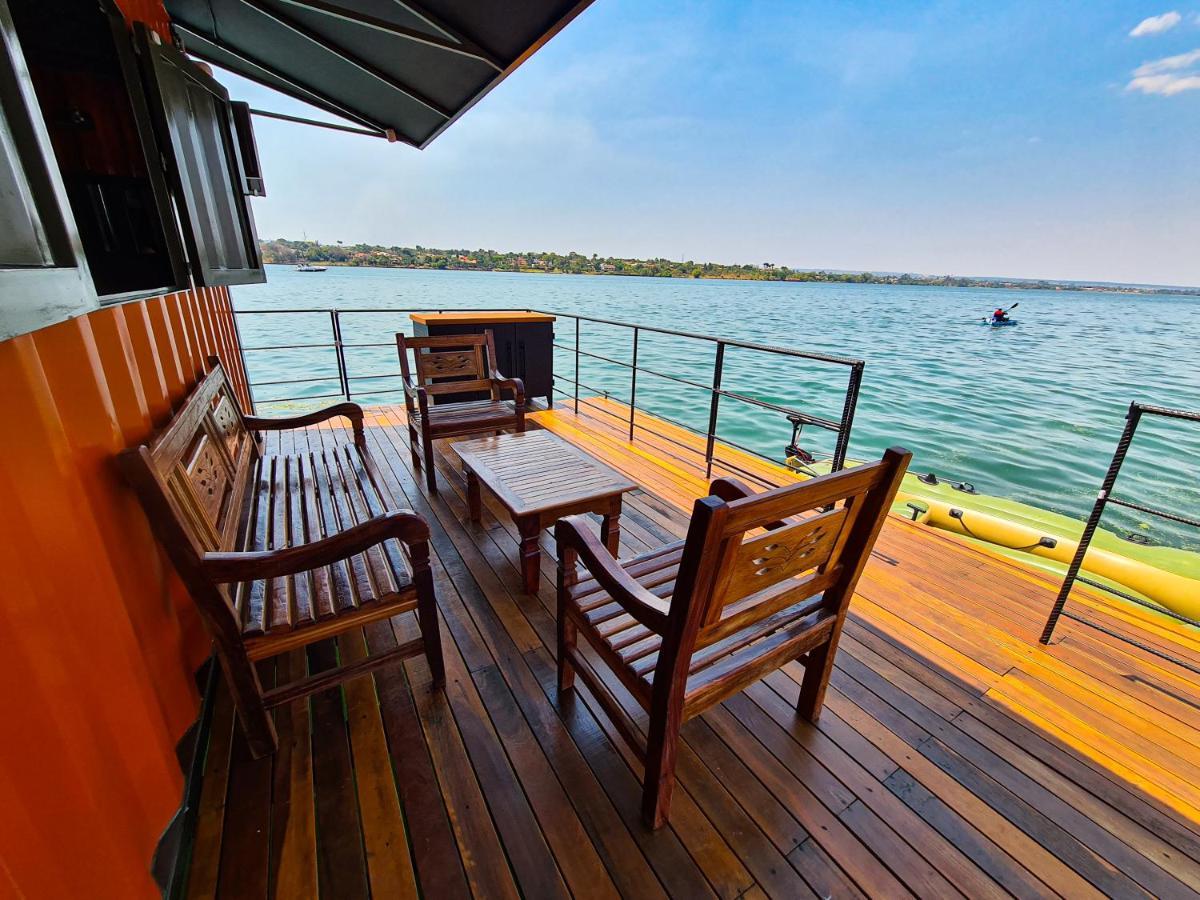 House Boat Faroeste Caboclo Brasília Buitenkant foto